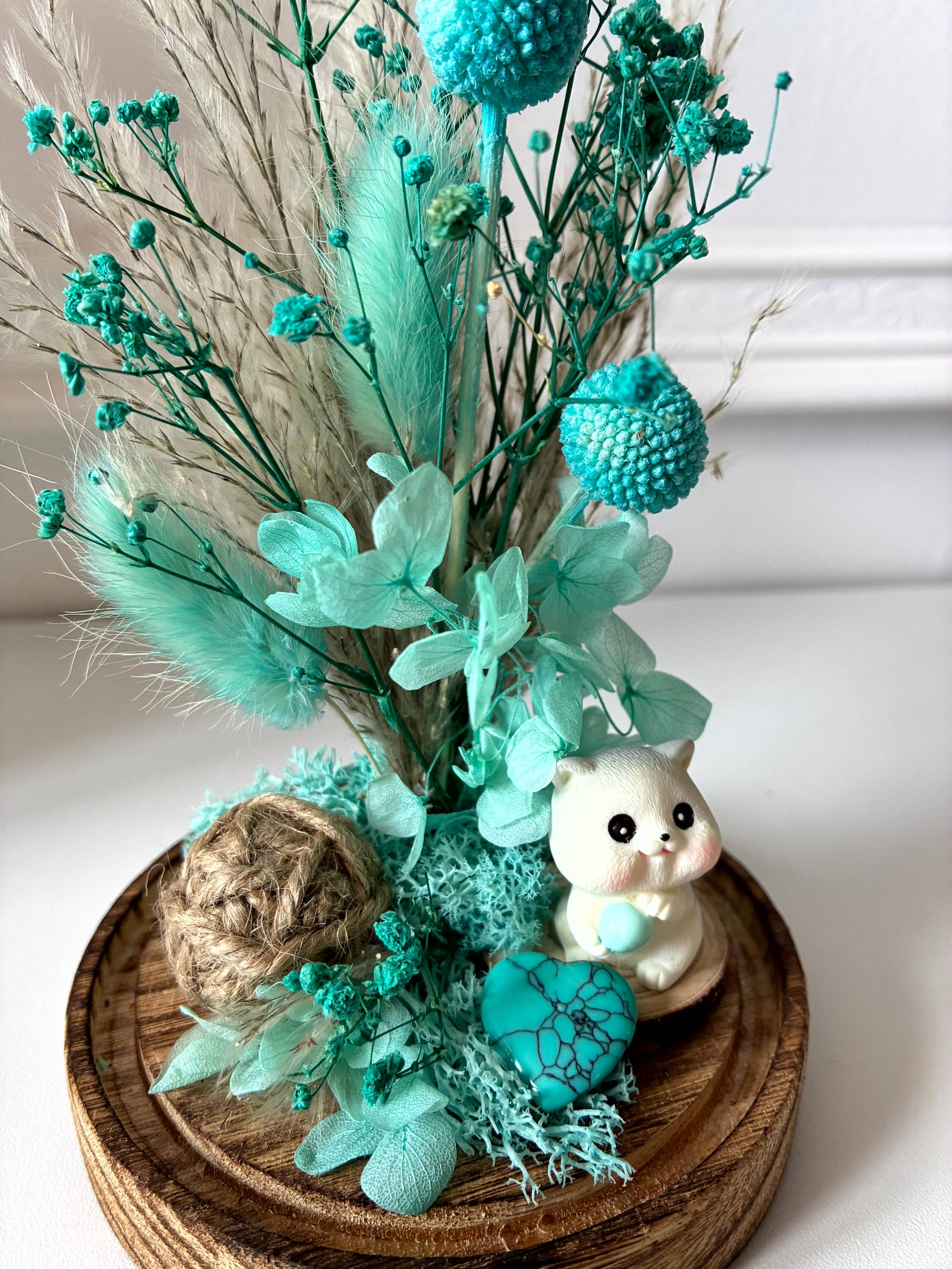 Vitrine 08a0b9938cf8ce51795c455d5baaf382.jpg
