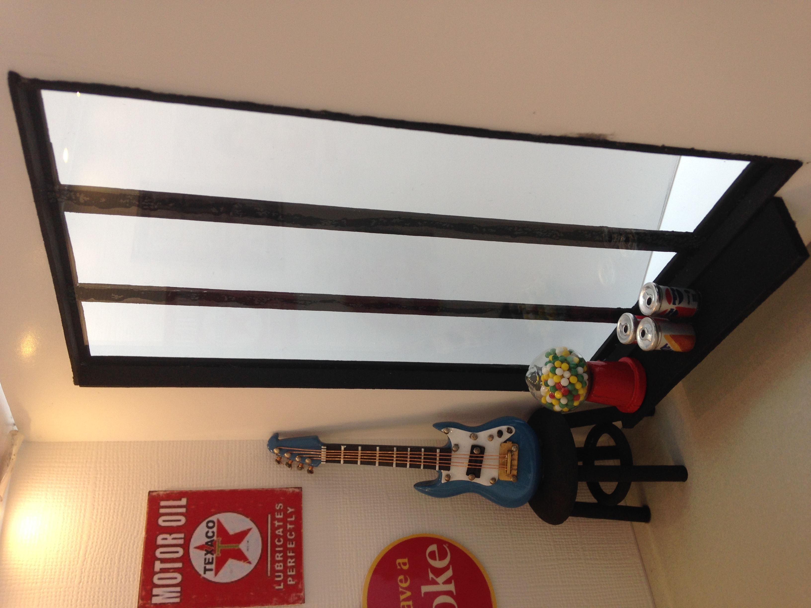 Vitrine 1b848798cee65b6cb9e66d0c46bf3446.jpg