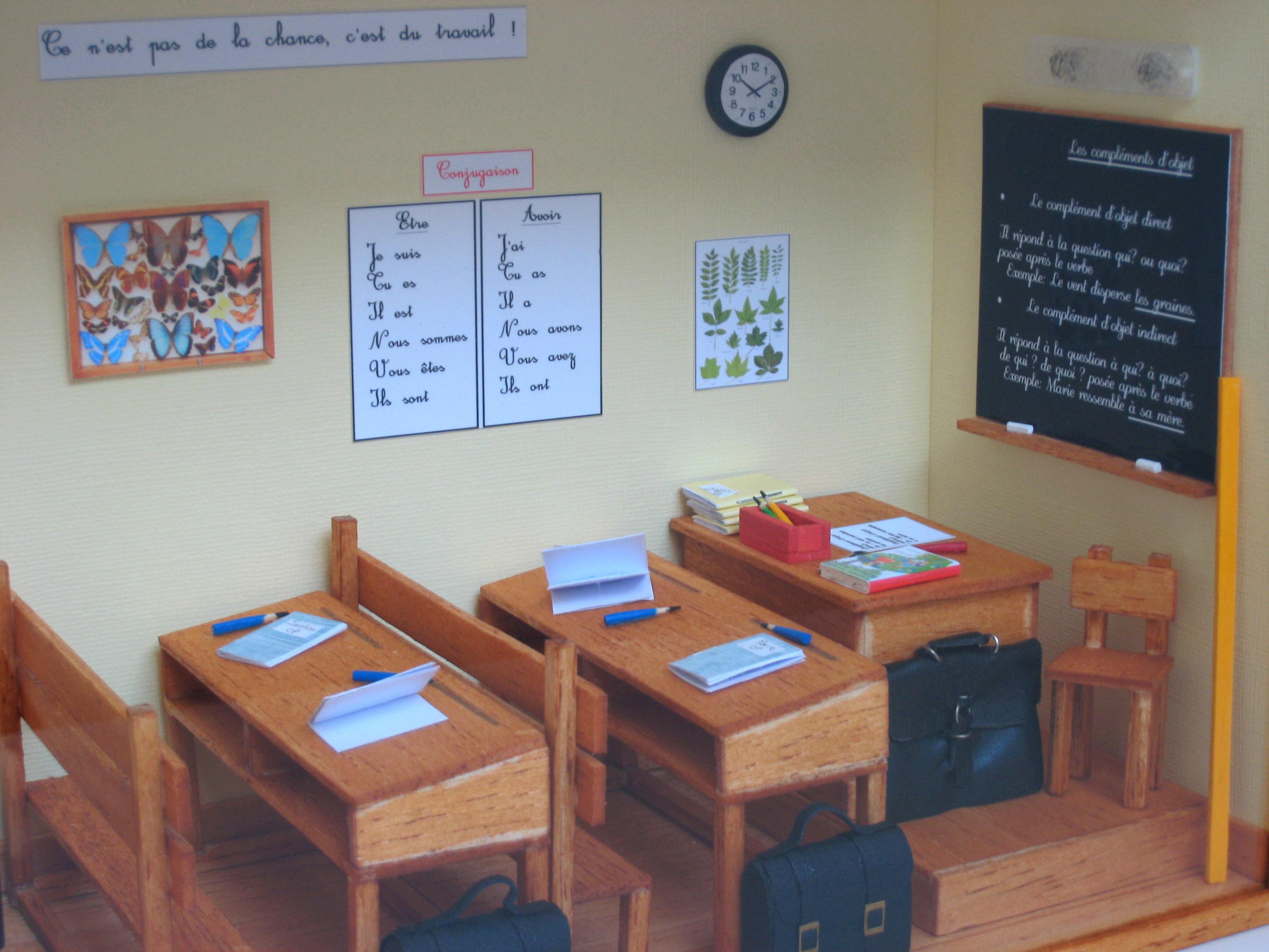 Vitrine 204a2dfbd77de3ab08deca866675dc0a.jpg