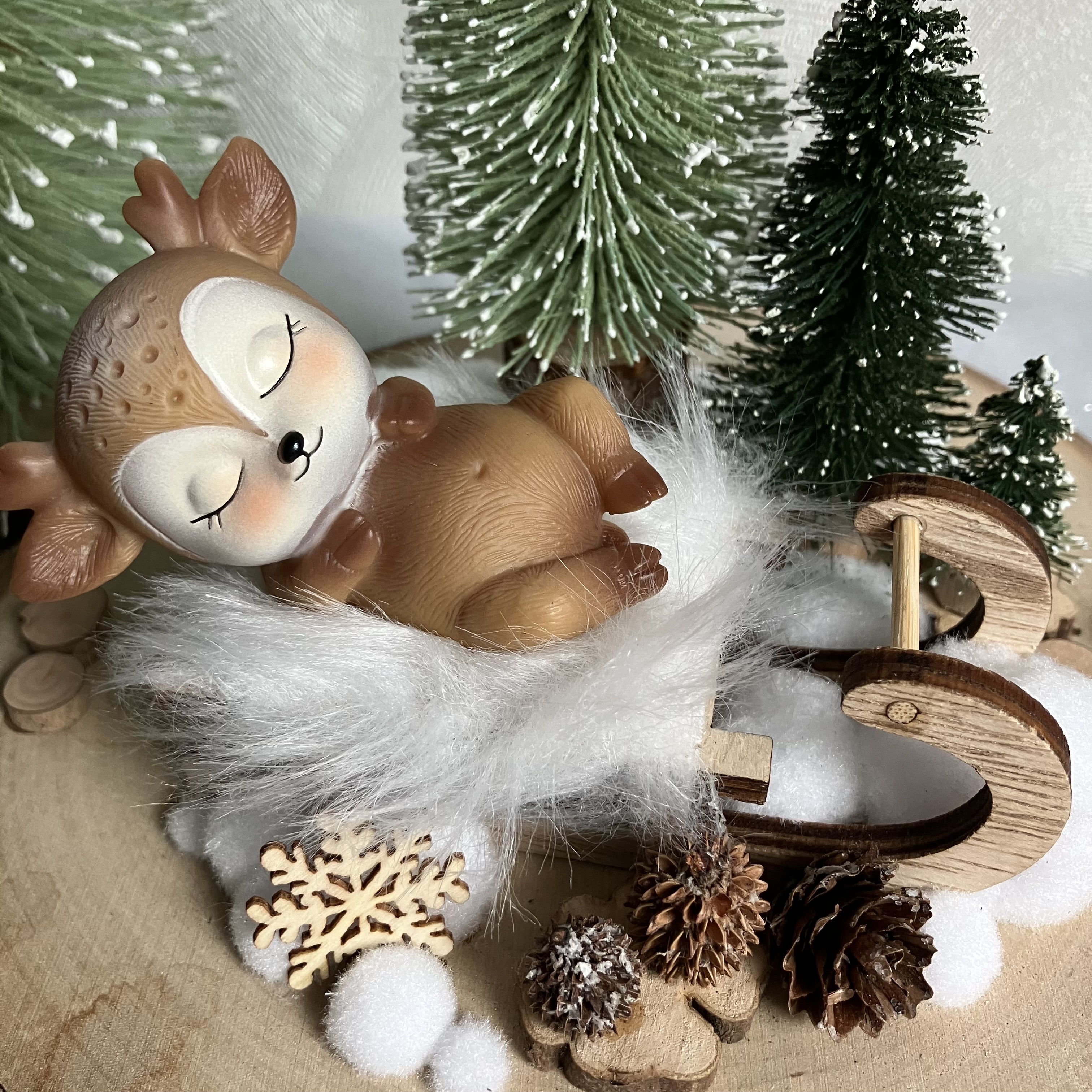 Vitrine 2655d1b51328cdc1d302be196149118d.jpg