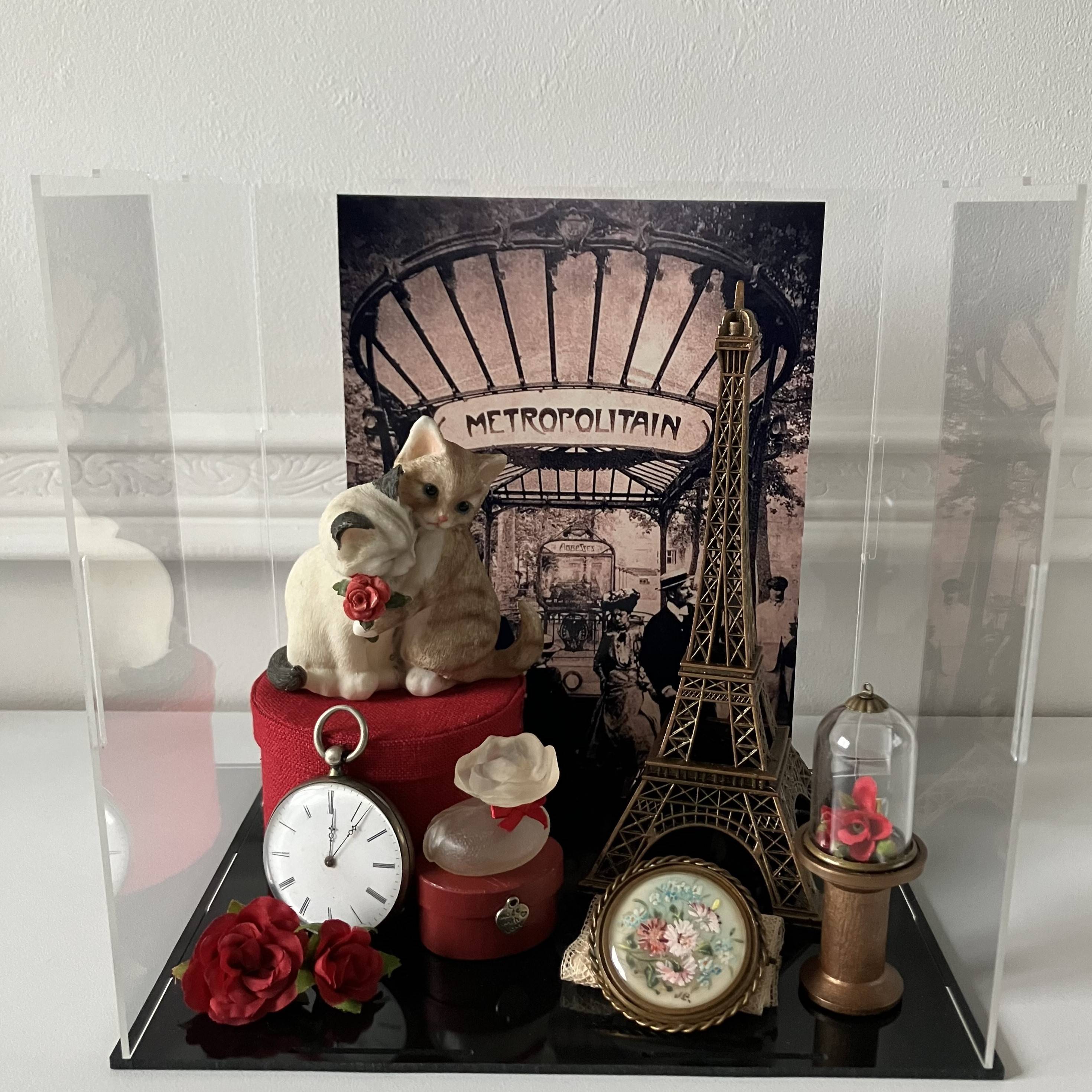 Vitrine 2c411b80d67886e734d8beb28f9c2e1a.jpg