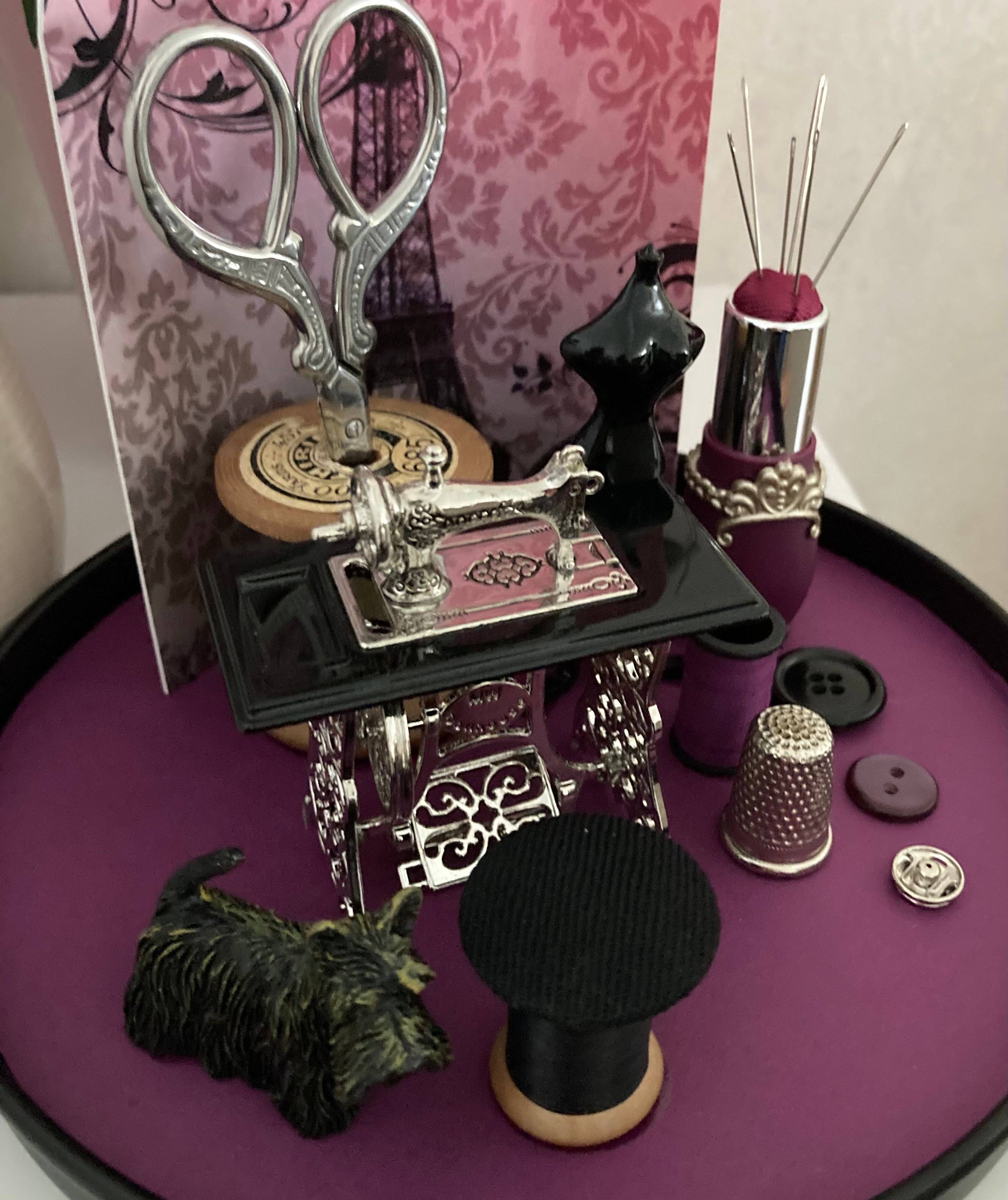 Vitrine 3a2ec381a85e5c2a776c32526299ad6e.jpg