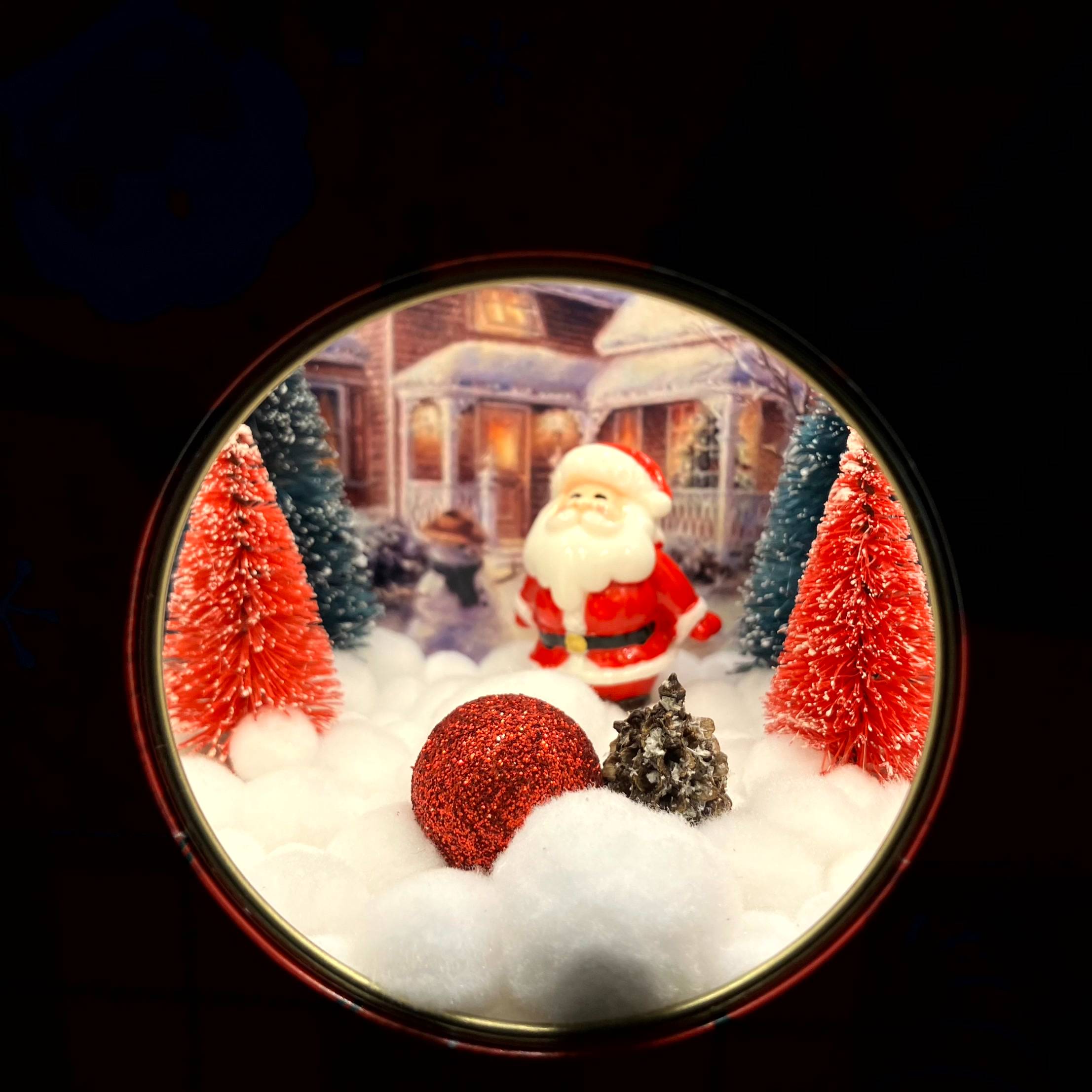 Vitrine 4f6a4ec9896fd4881b0ea623563f60c8.jpg