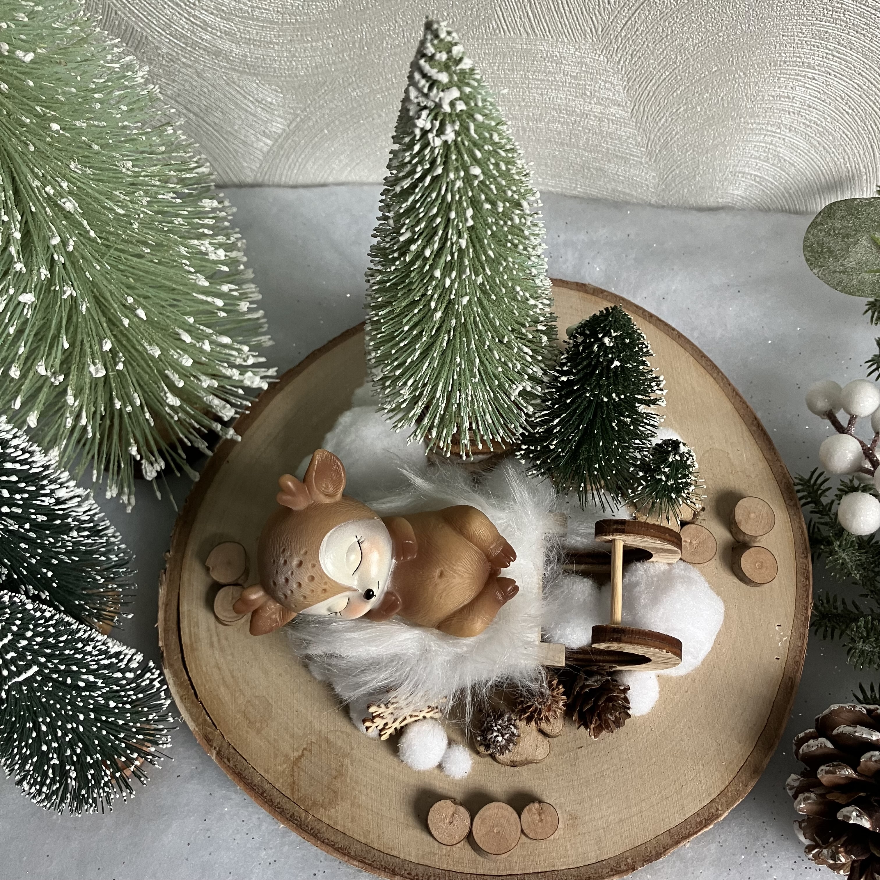 Vitrine 57bc30c13fc893f24b782d63ab7f7bdd.jpg