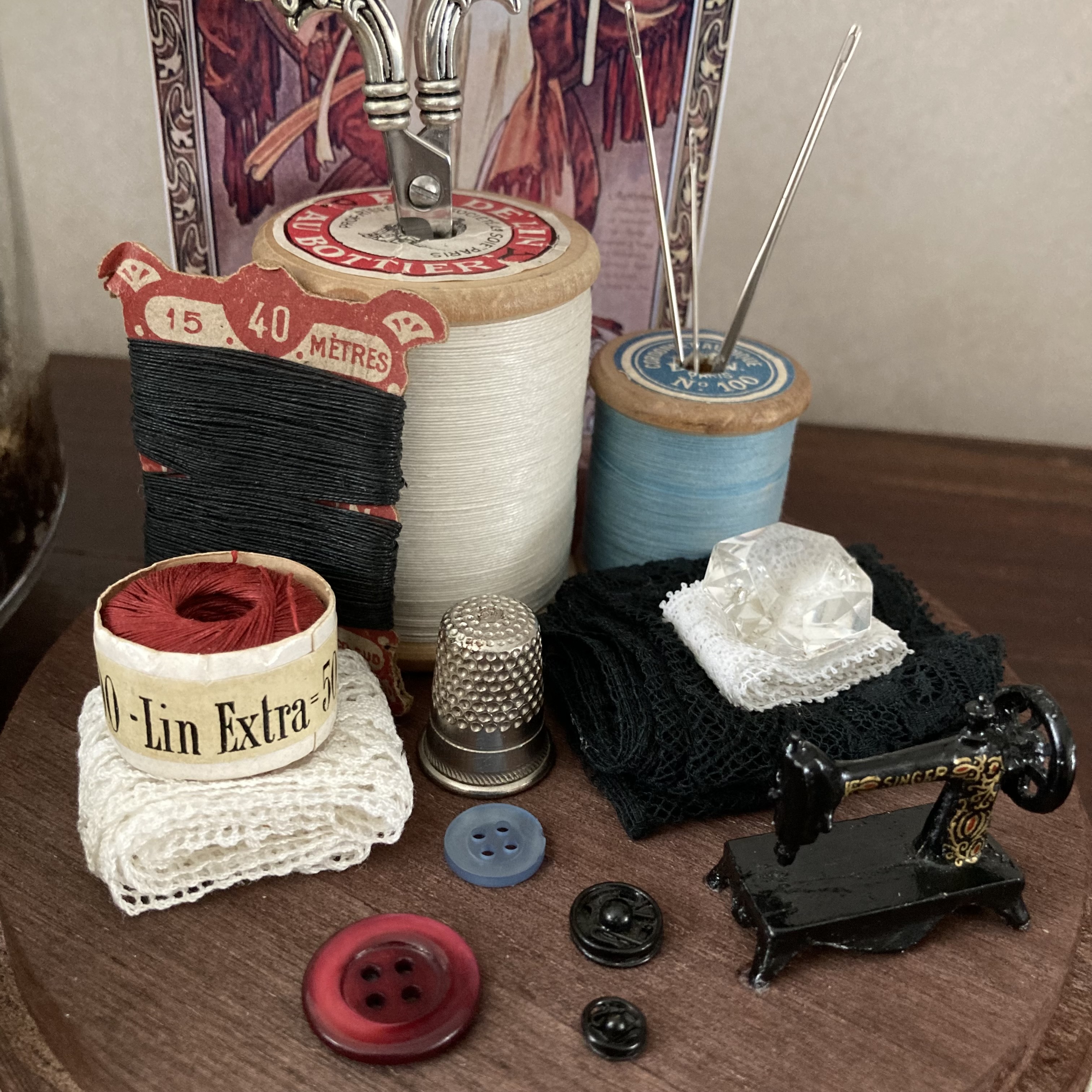 Vitrine 61809ed14c0d4ccc51de7b6bdfa26bac.jpg