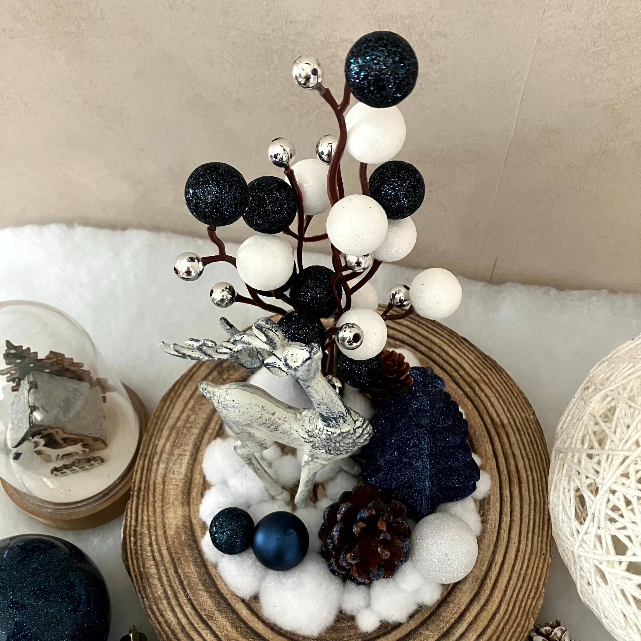 Vitrine 6ab04c2140f7285ec43c29de20d90ee3.jpg