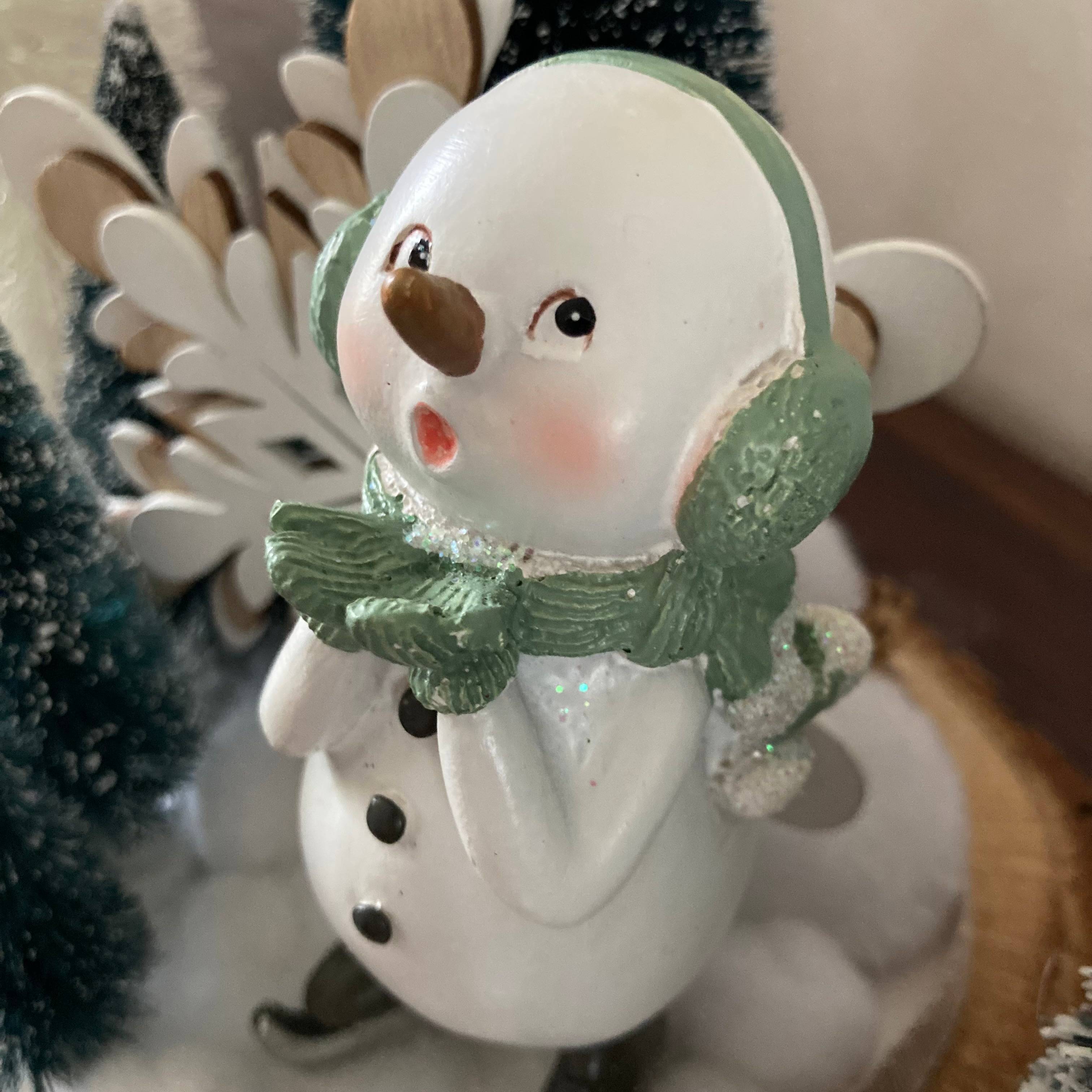 Vitrine 8d00274e67182e188e18e05a7bd30213.jpg