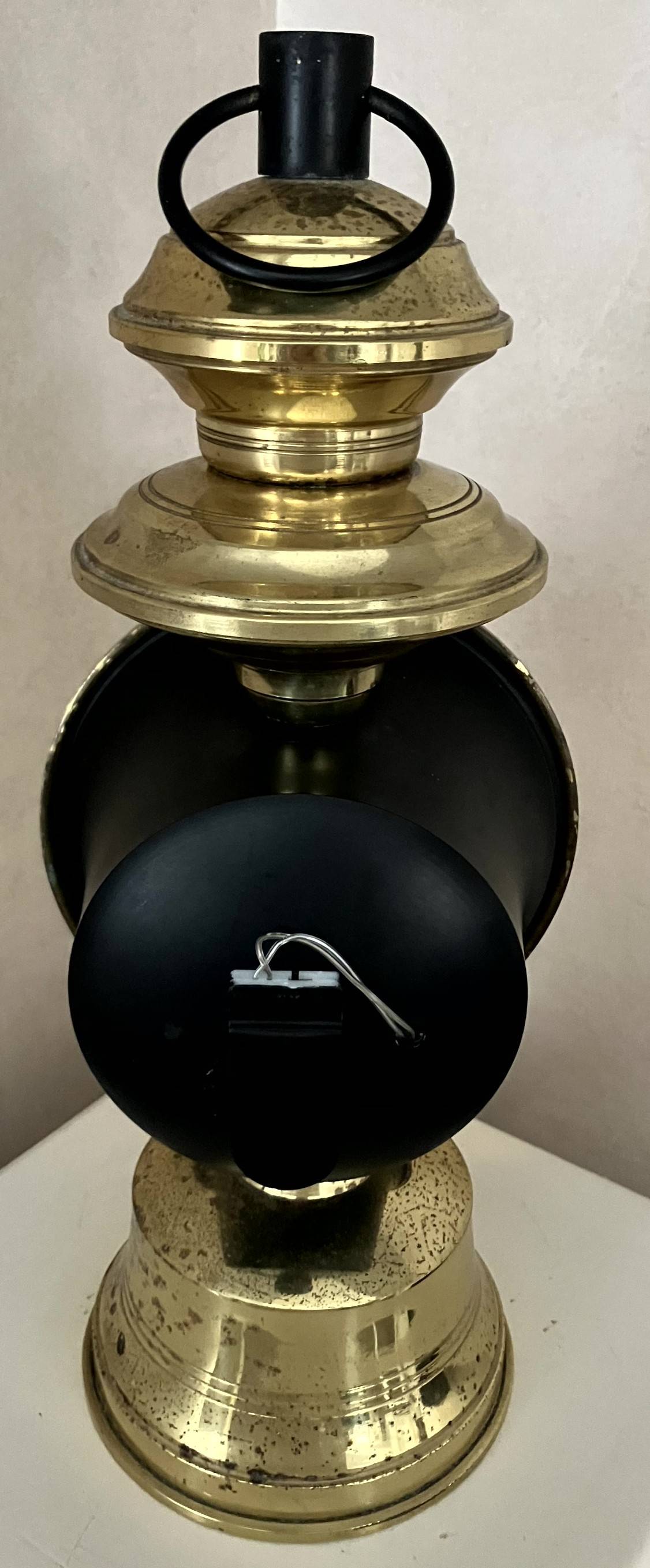 Vitrine c33feeff71502cb2163e925e875d8d43.jpg