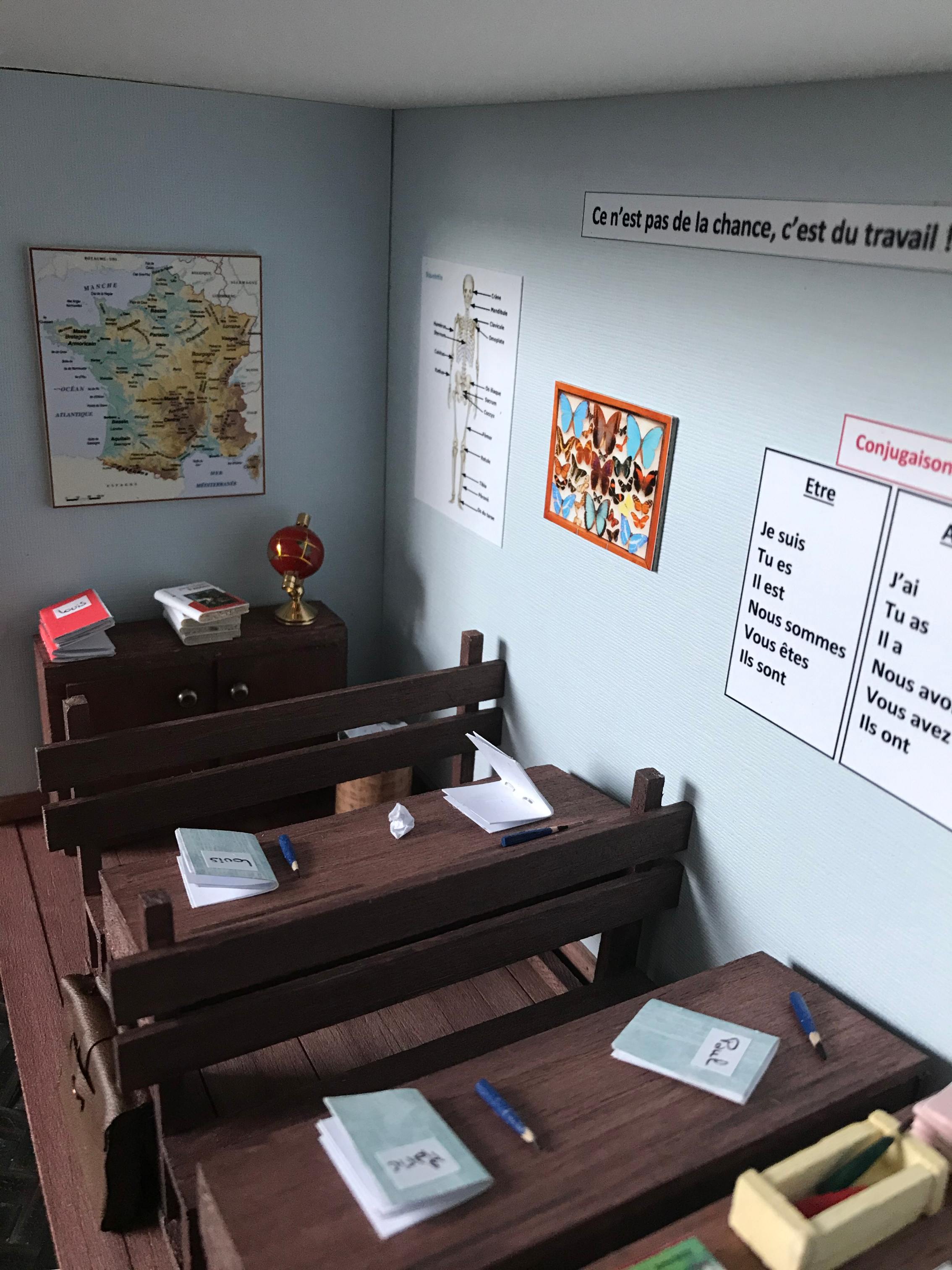 Vitrine cd78917d824e8a2dd139a59ff3efa78e.jpg