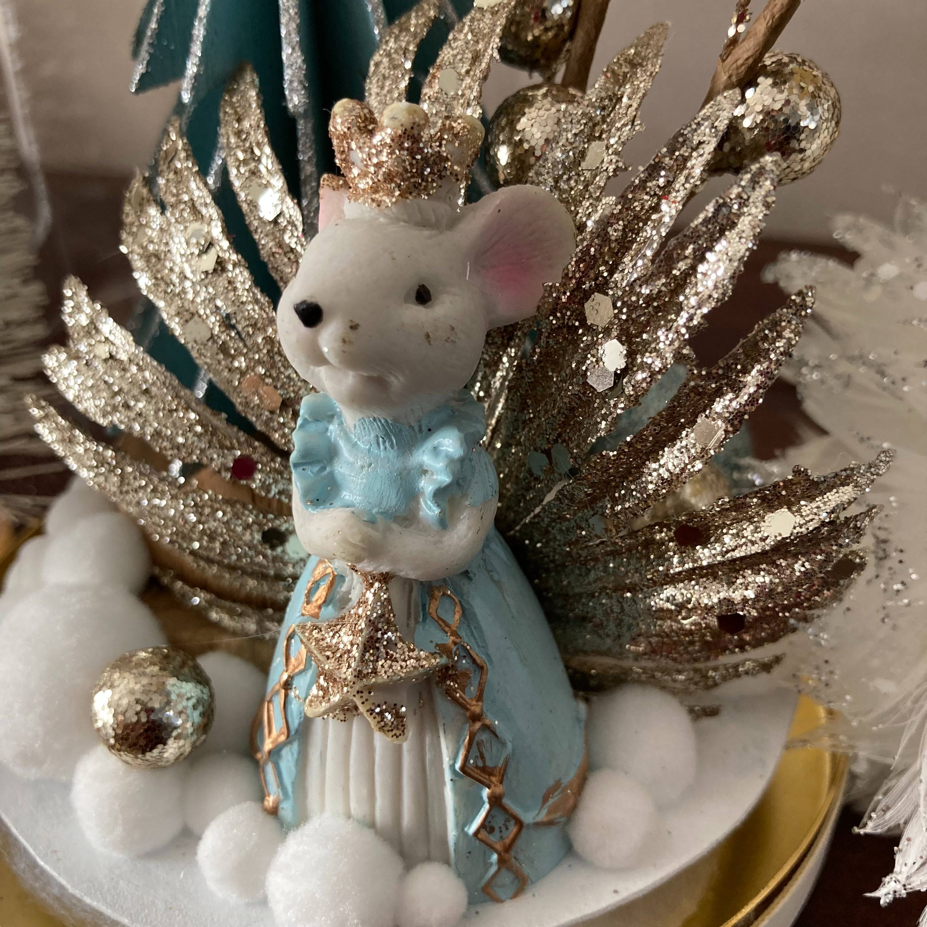 Vitrine d0e3679e0b34984b1f0c5c7dc76063ef.jpg