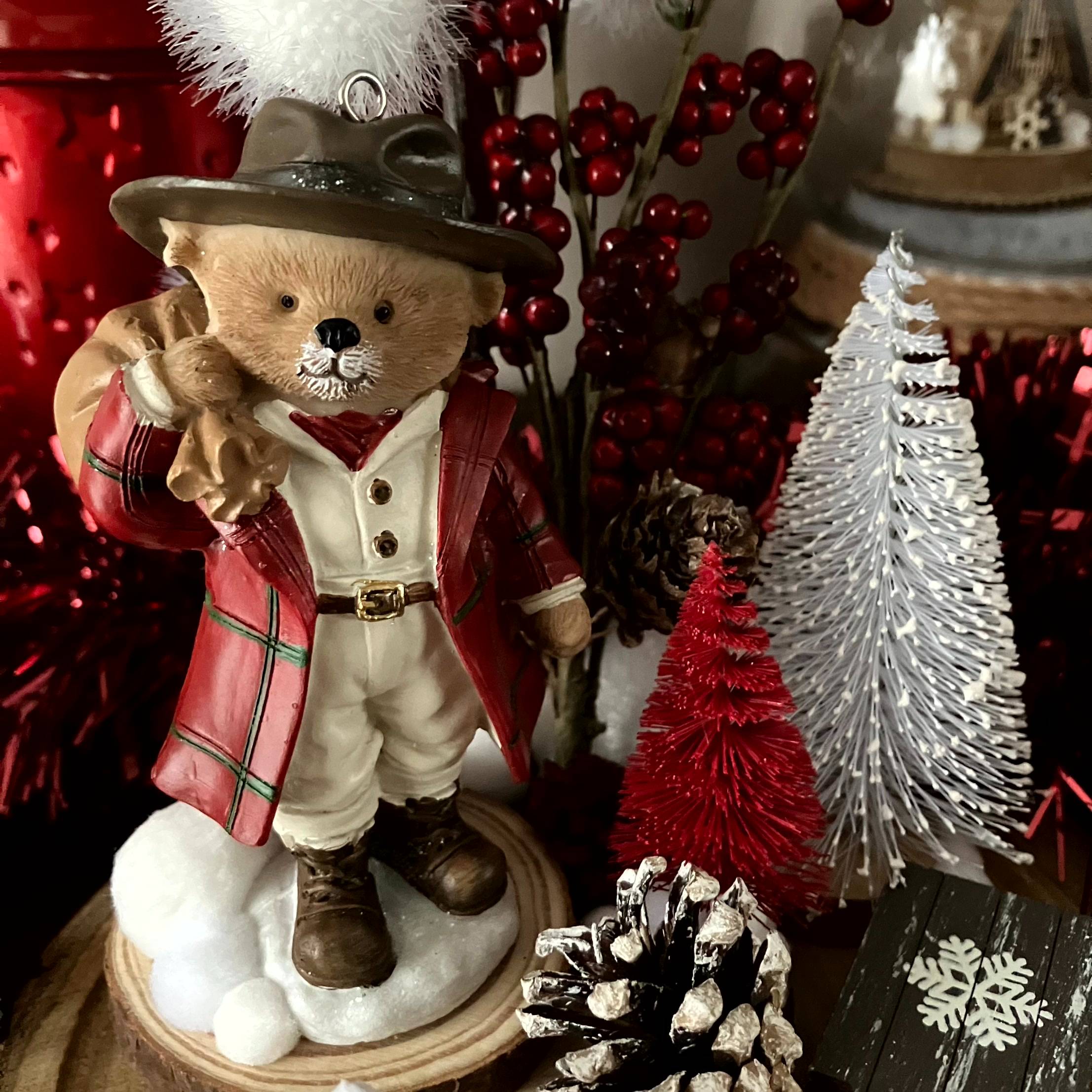 Vitrine dd84f416b7bca563a4cfe872ccd553dd.jpg