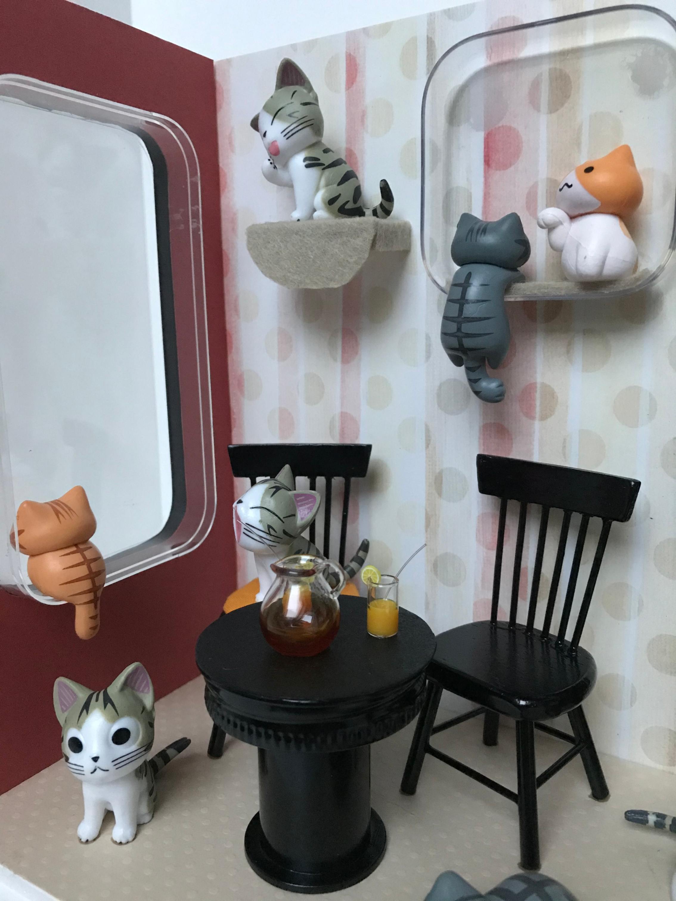 Vitrine df26e2af57dbf2492b956f6dc7eb81ce.jpg