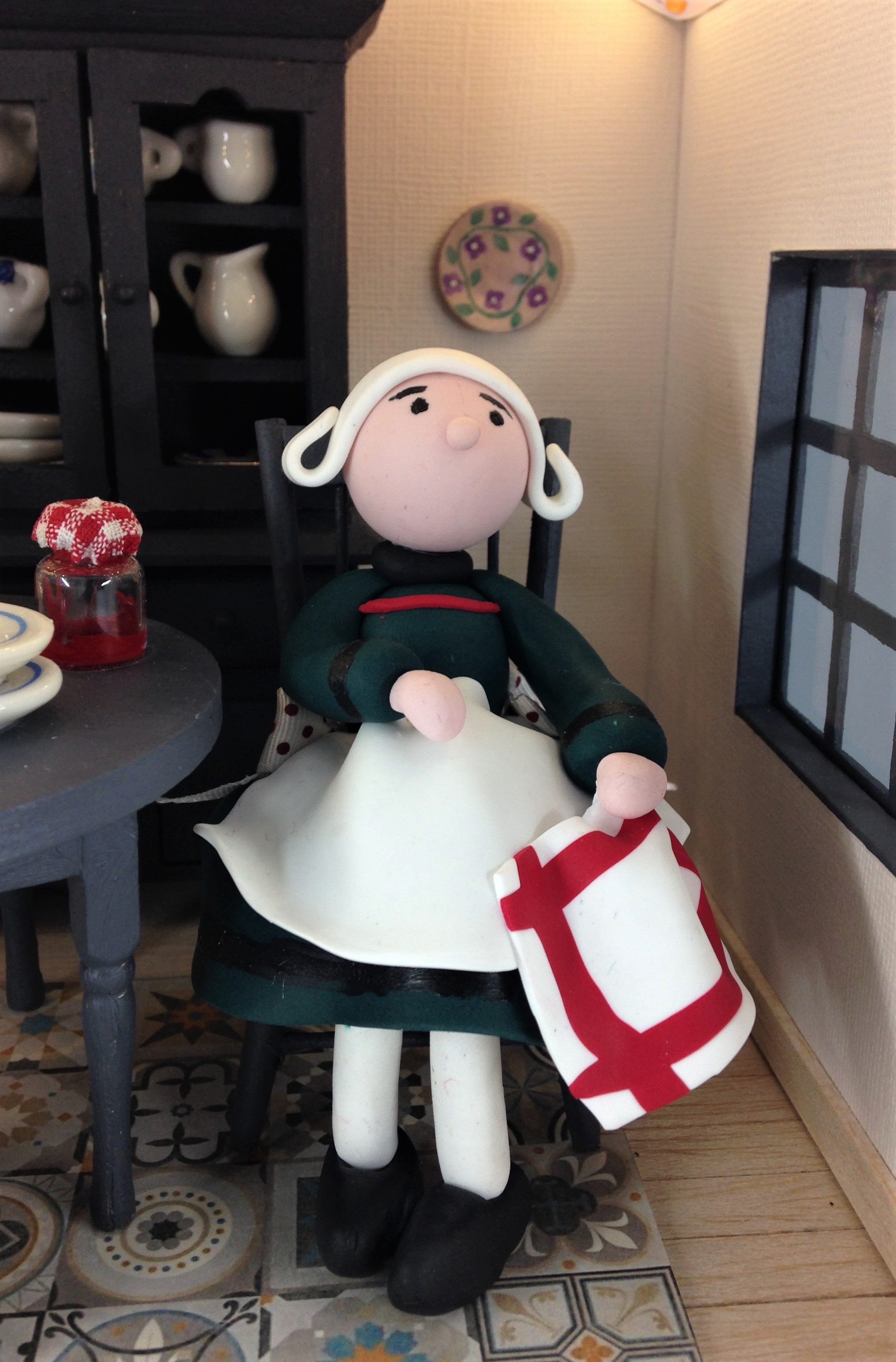 Vitrine e50106716149b346f2bb919661fe4542.jpg