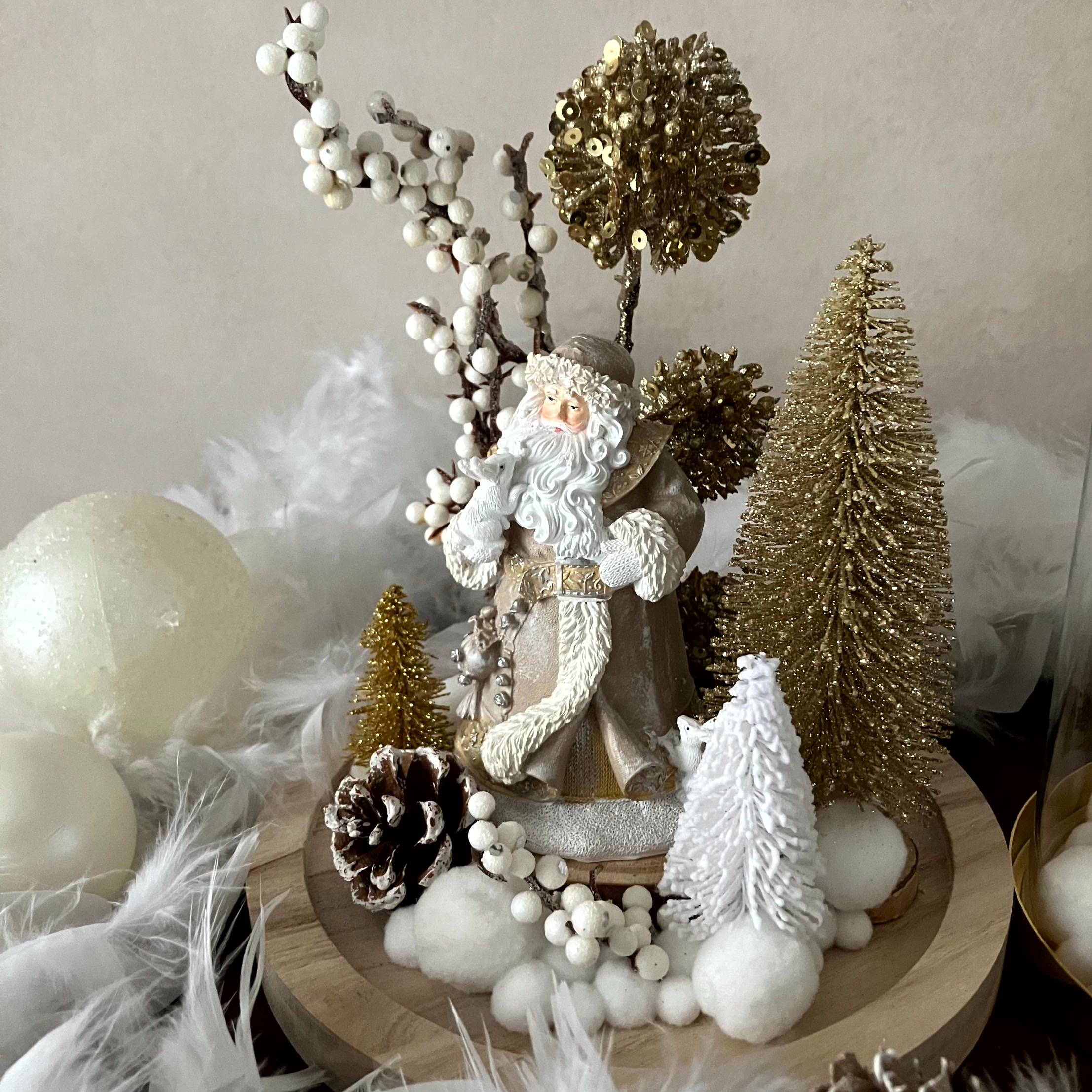 Vitrine ee16169ada13252cdbc5577c7143c1c7.jpg