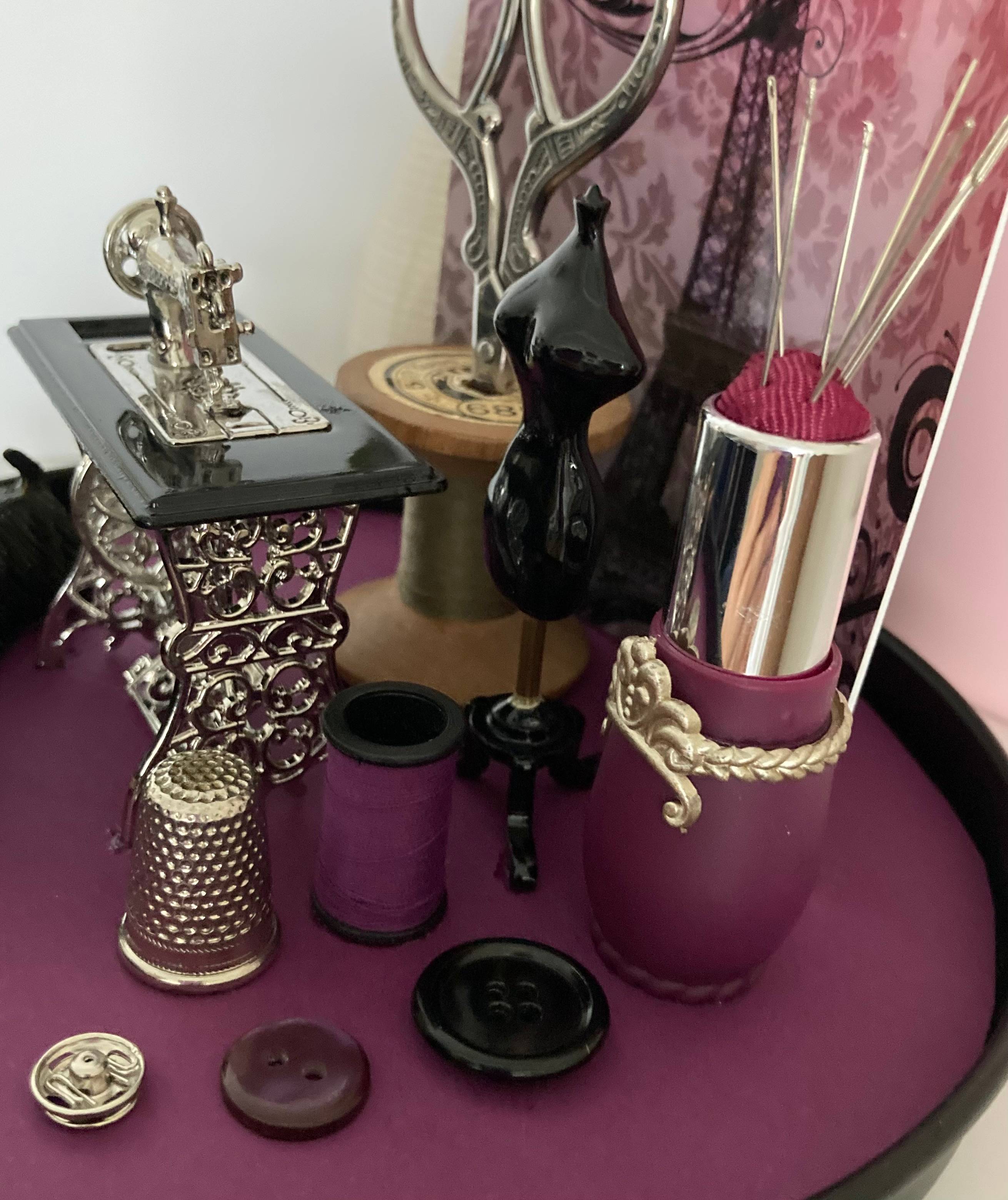 Vitrine fcc62f2be38972dee52342ff26c18080.jpg